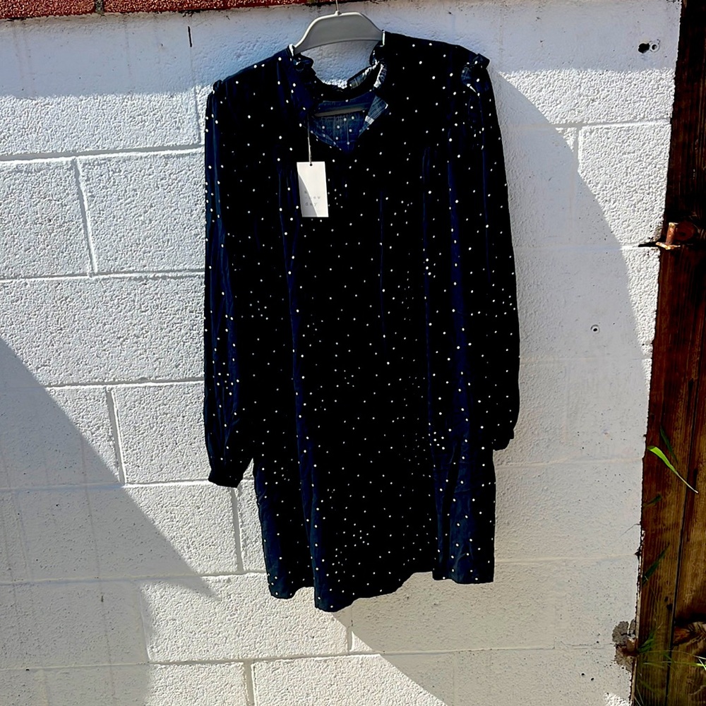 Black fun dress